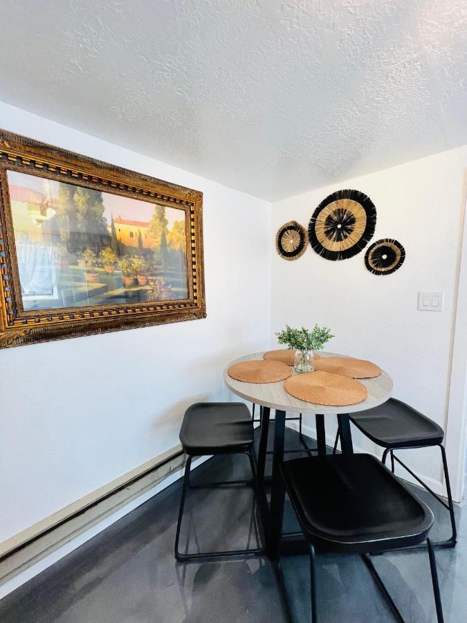 Los Casita Azul- Cozy Blue House Villa Los Lunas Eksteriør bilde