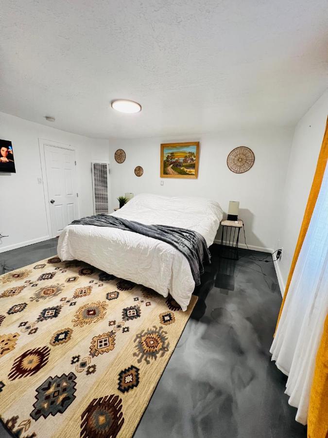 Los Casita Azul- Cozy Blue House Villa Los Lunas Eksteriør bilde